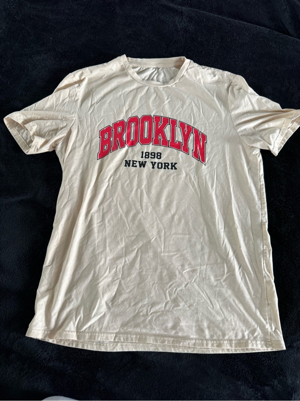Source Unknown Cream T-Shirt with Red Brooklyn Print